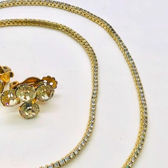Vintage Rhinestone Necklace & Earrings - Picture 7 of 13